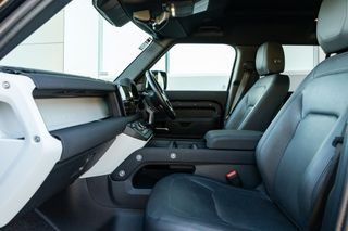 Land Rover Defender 110 D240 S