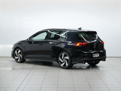 Volkswagen Golf GTI DSG