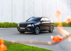 Bentley Bentayga 4.0P/4WD/8AT