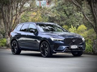Volvo XC60 T8 Black Edition Plug-in Hybrid