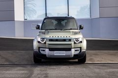 Land Rover Defender 130 D300 HSE