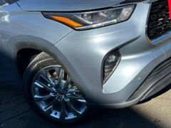 Toyota Kluger