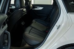 Audi A4 Avant 45 TFSI quattro S Lin