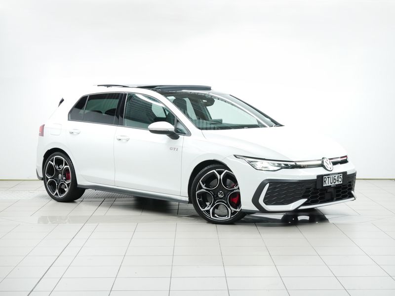 Volkswagen Golf GTI Touring