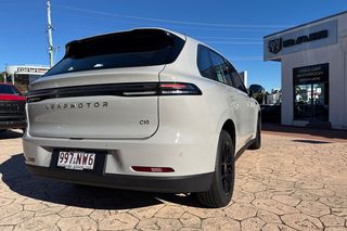 Leapmotor C10