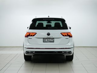Volkswagen Tiguan Allspace R-Line AWD
