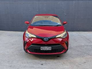 Toyota C-HR LIMITED 1.8PH/HD