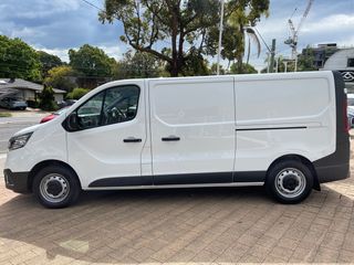Renault Trafic 2024 LWB Premium