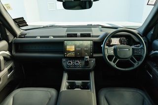 Land Rover Defender D350 X-Dynamic HSE