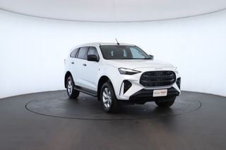 Isuzu MU-X