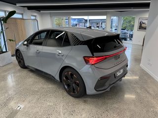 CUPRA Born CUPRA/SEAT V+