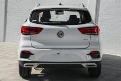 MG ZST