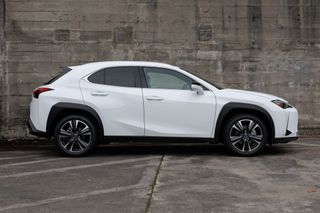 Lexus UX 300h Premium