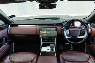 Land Rover Range Rover P550e Autobiography SWB