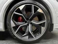 Audi RS Q8 quattro tiptronic (441 k