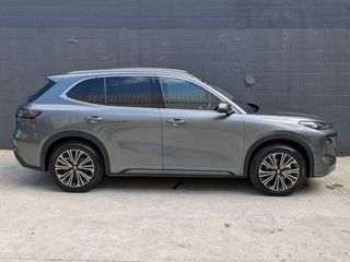 Geely Starray EM-i Inspire