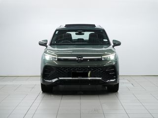 Volkswagen Tiguan R-Line 2WD
