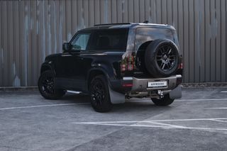 Land Rover Defender 90 D250 S