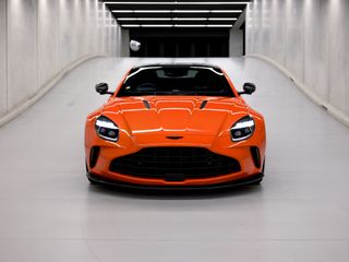 Aston Martin Vantage Coupe