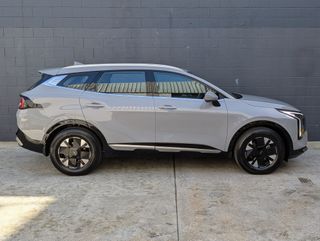 Kia Sportage HEV Light 1.6T Petrol AWD