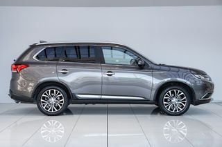 Mitsubishi Outlander VRX 2.3D 4WD