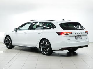Skoda Superb Wagon Sportline TSI 195
