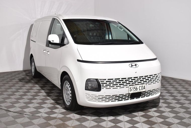Hyundai STARIA LOAD