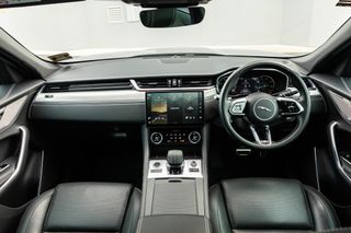 Jaguar F-Pace P250 R-Dynamic SE