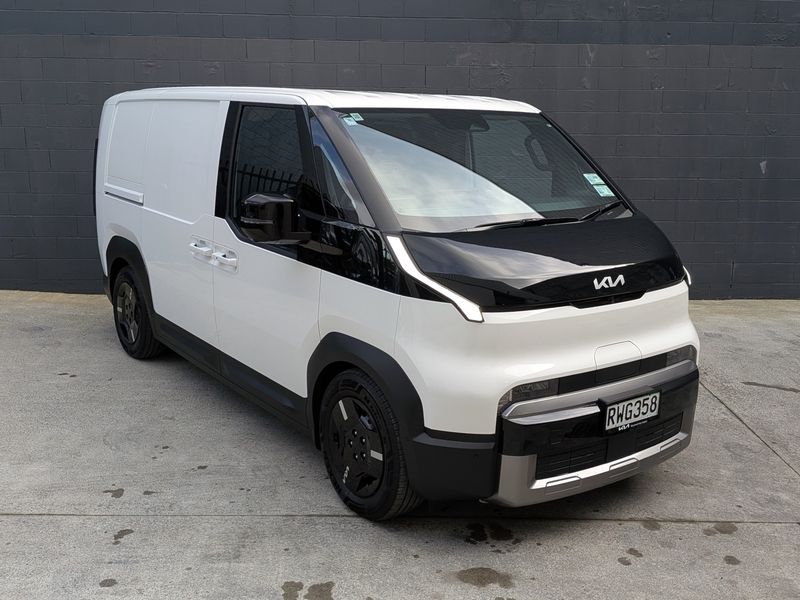 Kia PV5 LR Cargo Standard Roof 6DR