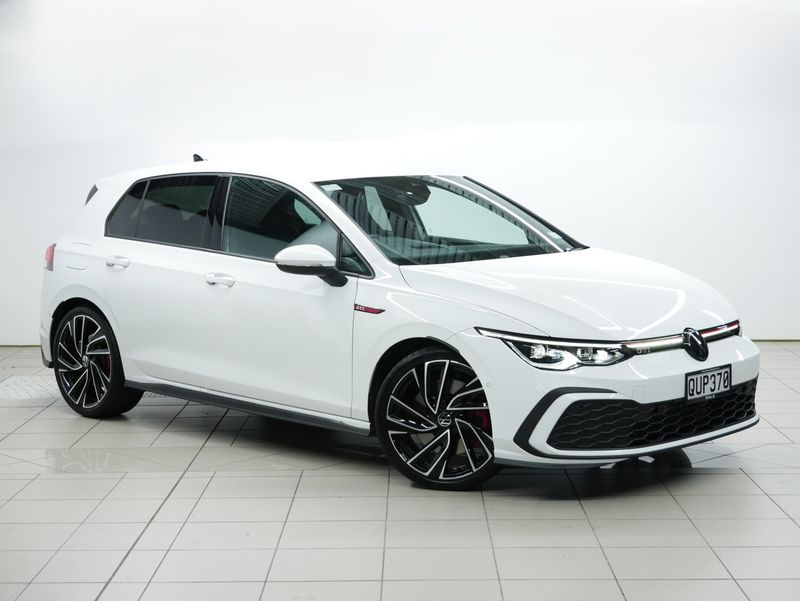 Volkswagen Golf GTI DSG