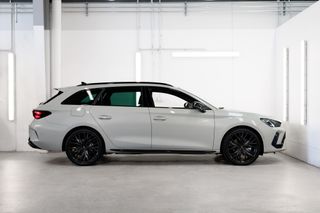 CUPRA Leon V Sportstourer Pantera Edtion