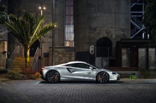 McLaren Artura