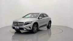 2016 MERCEDES-BENZ GLA 180
