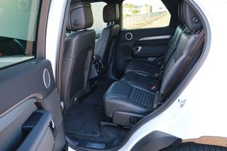 Land Rover Discovery D250 Dynamic SE