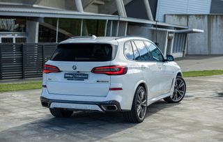 BMW X5 M50D