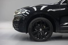 Volkswagen Touareg V6 R -LINE