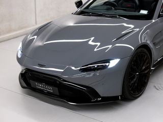 Aston Martin Vantage Roadster