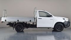 2017 TOYOTA HILUX WORKMATE