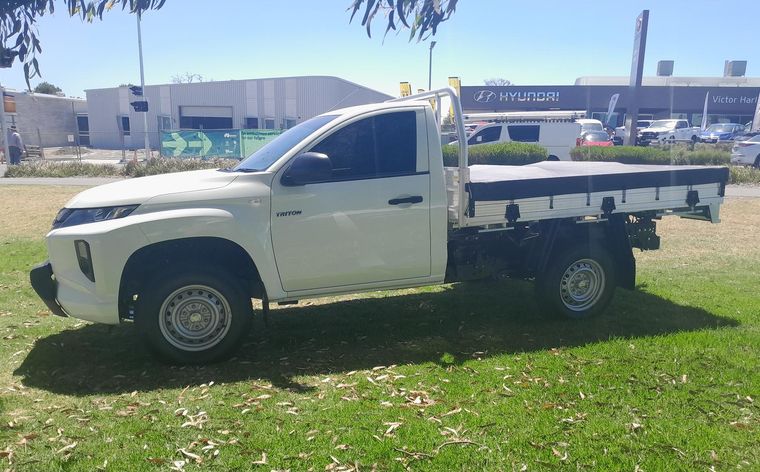 Mitsubishi Triton