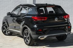 MG ZST
