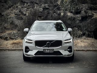 Volvo XC60 B5 AWD Ultimate Bright