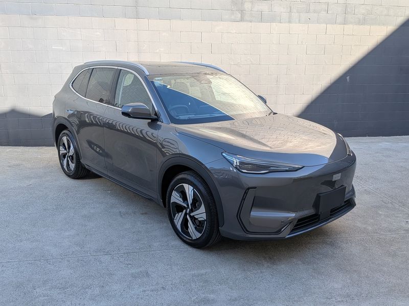 Geely EX5 Inspire Ext. Range