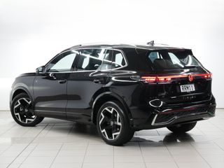 Volkswagen Tiguan R-Line 2WD