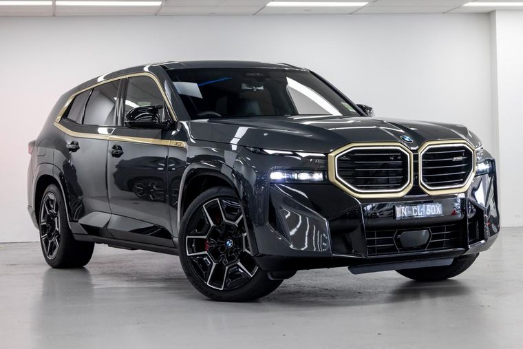 BMW XM