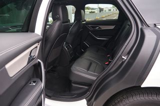Jaguar F-Pace P250 R-Dynamic SE