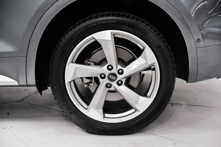 AUDI Q5 45 TFSI sport