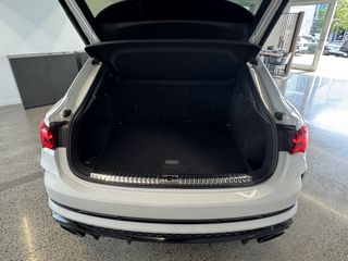 Audi RS Q3 Sportback (294 kW)