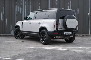 Land Rover Defender 110 D250 S