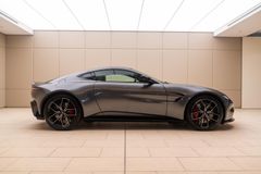 Aston Martin Vantage