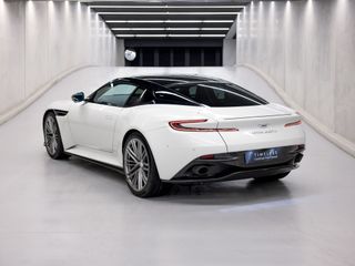 Aston Martin DB12 Coupe